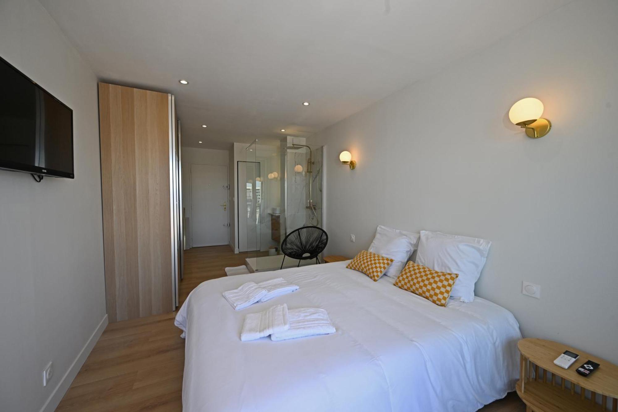 B Heliopolis Fgh Apartment Agde