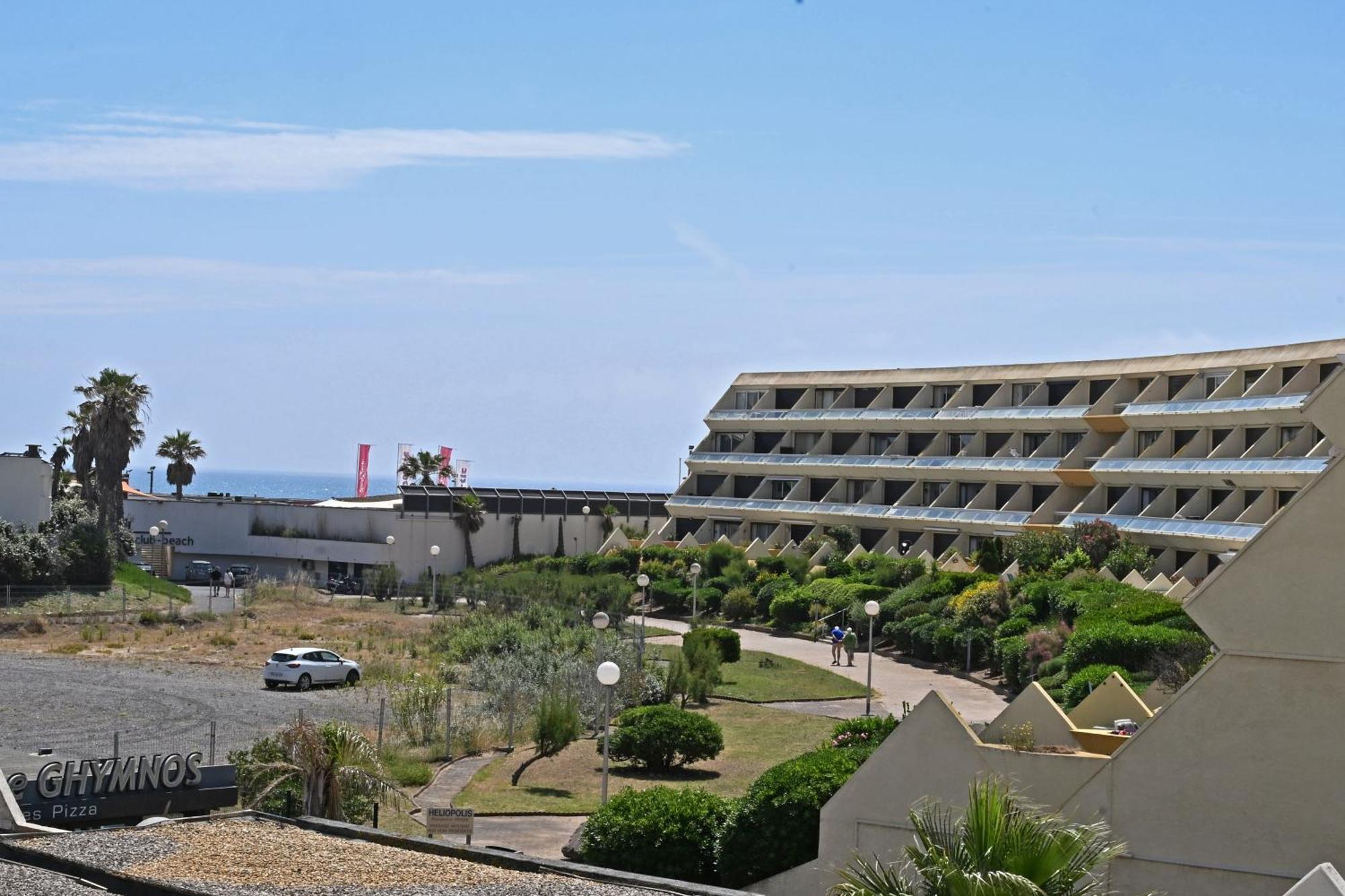 B Heliopolis Fgh *